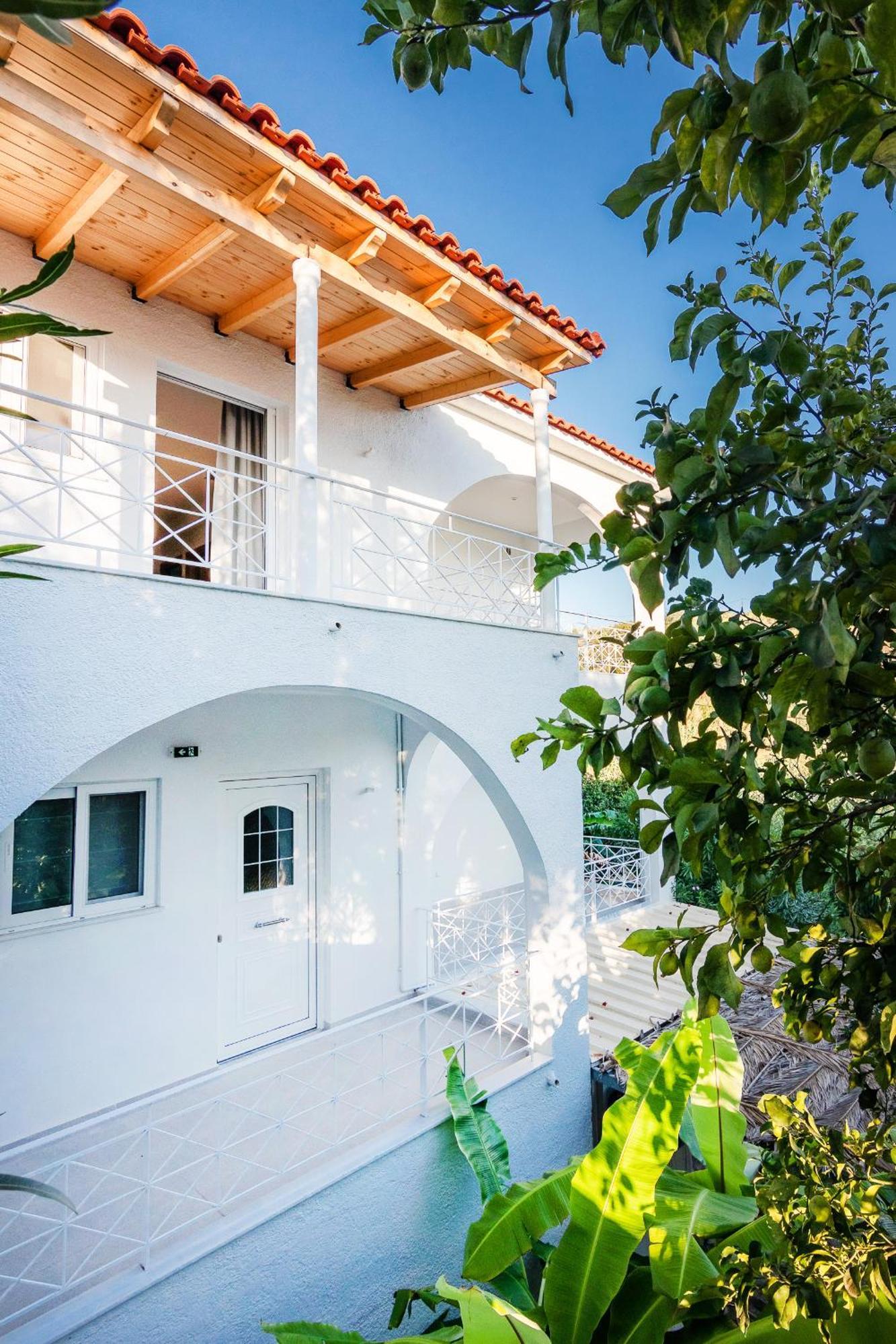 Peroulia Beach Houses Корони Экстерьер фото