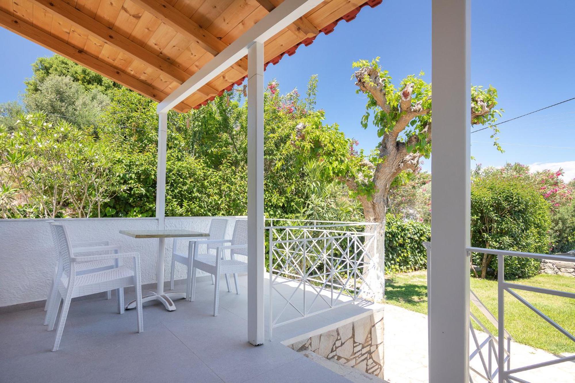 Peroulia Beach Houses Корони Экстерьер фото